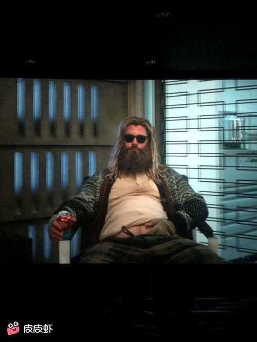 雷神4最新爆料图片高清,爱与雷霆全新高清海报曝光，漫威宇宙再掀波澜！